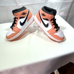 Nike Air Jordans pink women’s size 5.5